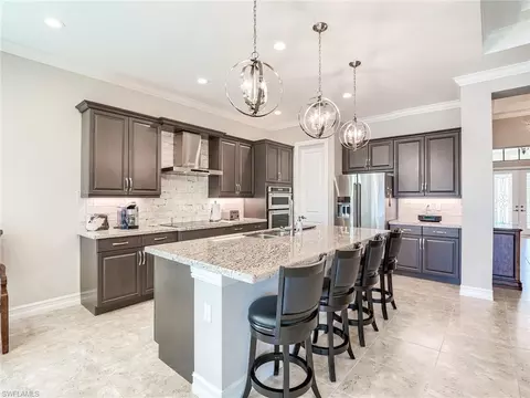 9267 Glenforest Dr, Naples, FL 34120 photo 9