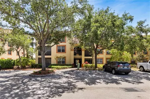 7925 Preserve Cir #317, Naples, FL 34119