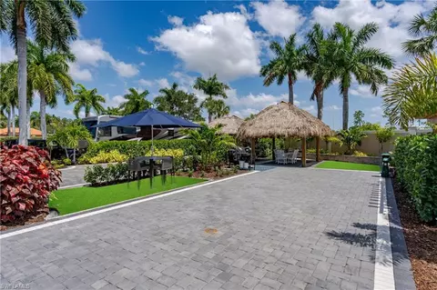 13623 Snook Cir, Naples, FL 34114