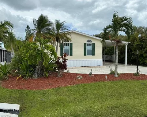 207 Rookery Rd, Naples, FL 34114