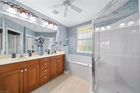 Bath - 20241 Burnside Pl #501, Estero, FL 33928 photo 2 of 4