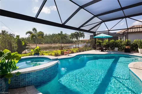 8874 Vaccaro Ct, Naples, FL 34119