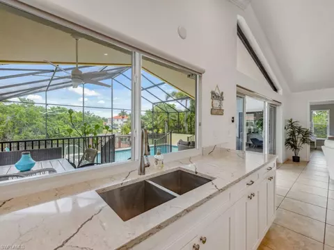 481 Lagoon Ave, Naples, FL 34108 photo 8