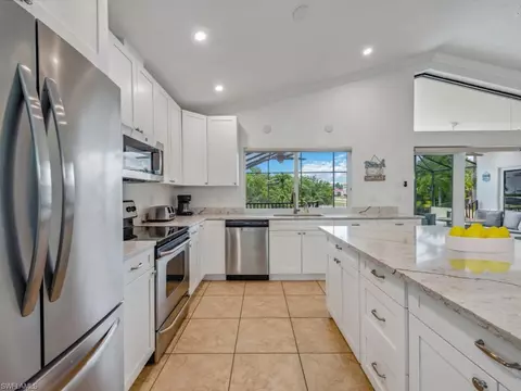 481 Lagoon Ave, Naples, FL 34108 photo 10