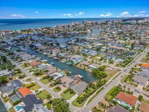 481 Lagoon Ave, Naples, FL 34108 photo 28