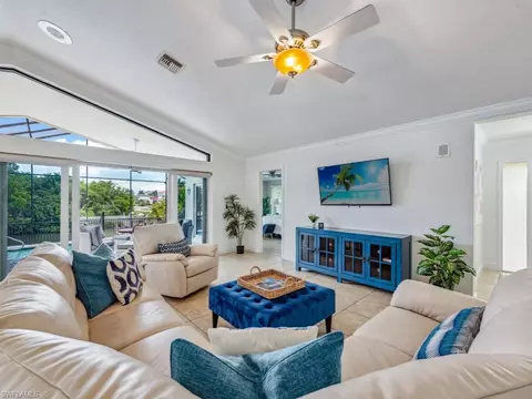 481 Lagoon Ave, Naples, FL 34108 photo 12