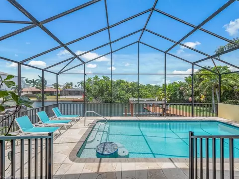 481 Lagoon Ave, Naples, FL 34108 photo 21