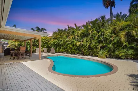 2635 Poinciana Dr, Naples, FL 34105