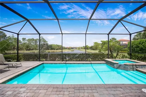 1479 Santiago Cir, Naples, FL 34113