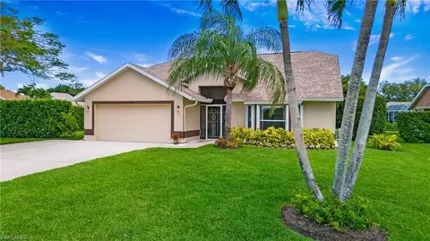 6808 Weatherby Ct, Naples, FL 34104