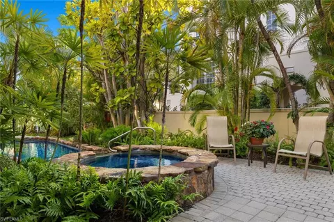 Exterior - 445 3rd Ave S #200, Naples, FL 34102 photo 7 of 10