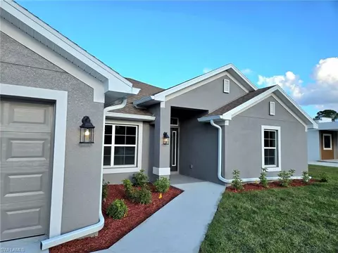 628 Windermere Dr, Lehigh Acres, FL 33972 photo 2