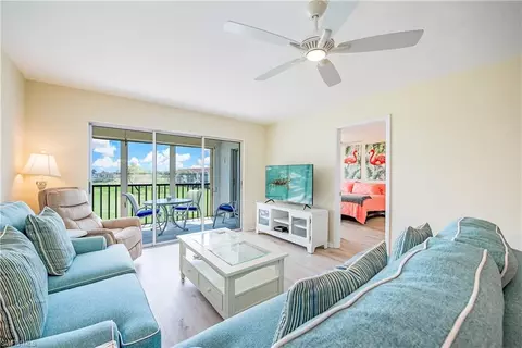 Living - 21 High Point Cir E #309, Naples, FL 34103 photo 3 of 3