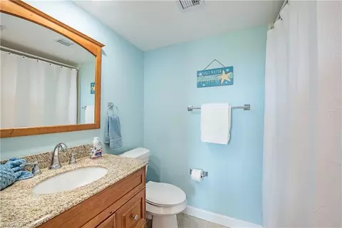 Bath - 21 High Point Cir E #309, Naples, FL 34103 photo 1 of 2