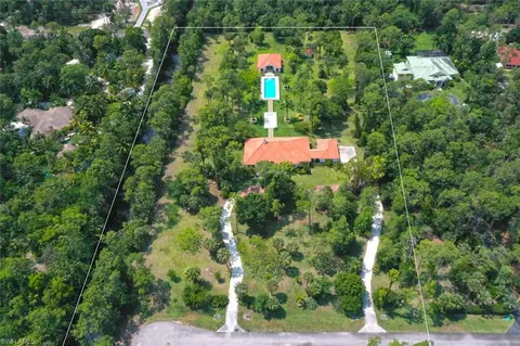 4820 Tamarind Ridge Dr, Naples, FL 34119