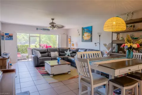 5697 Rattlesnake Hammock Rd #C-108, Naples, FL 34113