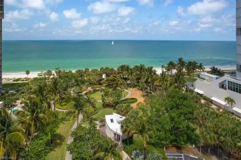 View/Area - 625 Parkview Ln, Naples, FL 34103 photo 1 of 2