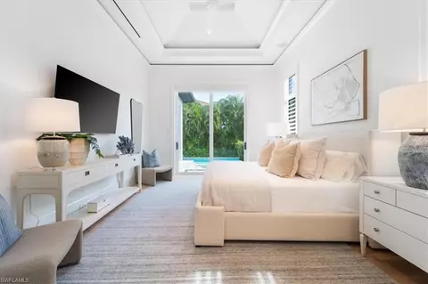 Bedroom - 625 Parkview Ln, Naples, FL 34103 photo 1 of 6