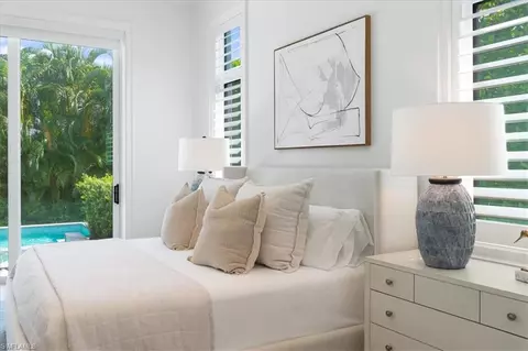 Bedroom - 625 Parkview Ln, Naples, FL 34103 photo 4 of 6