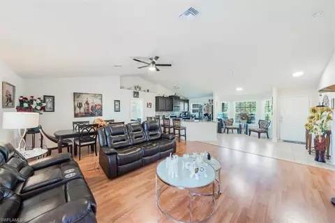 1908 Tanager Ave, Lehigh Acres, FL 33972