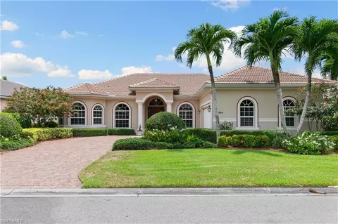 10268 Avonleigh Dr, Bonita Springs, FL 34135