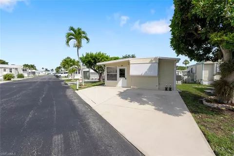 20 Jasper Dr #20JR, Naples, FL 34114 photo 2