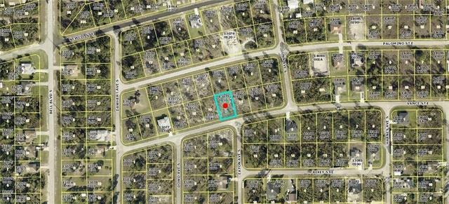 821 Vance St E, Lehigh Acres, FL 33974