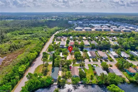 46 Moon Bay St, Naples, FL 34114 photo 8