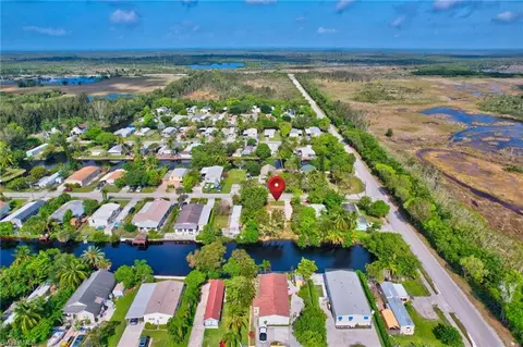 46 Moon Bay St, Naples, FL 34114 photo 12