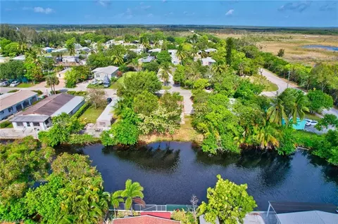 46 Moon Bay St, Naples, FL 34114 photo 18