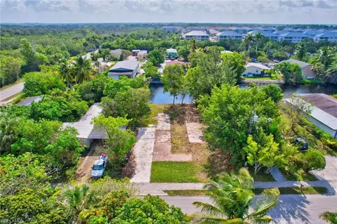46 Moon Bay St, Naples, FL 34114 photo 4
