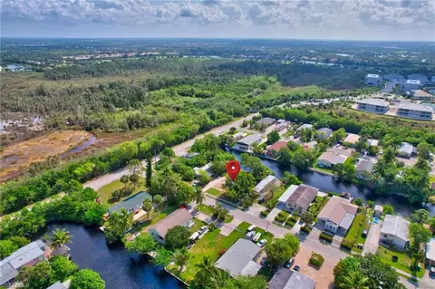 46 Moon Bay St, Naples, FL 34114 photo 9