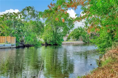 46 Moon Bay St, Naples, FL 34114 photo 32
