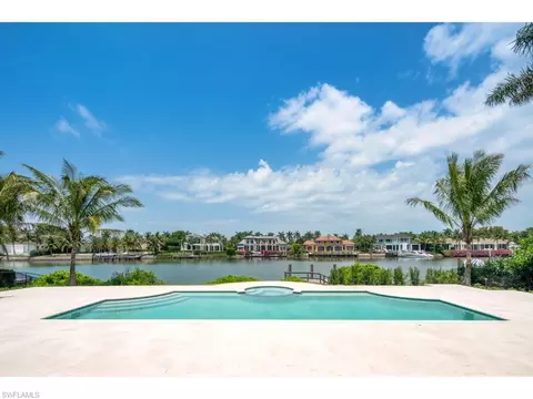 Exterior - 3540 Gin Ln, Naples, FL 34102 photo 2 of 5