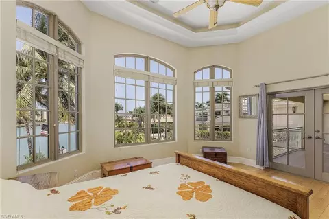 401 Hawser Ln, Naples, FL 34102 photo 41