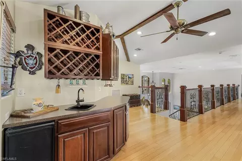 401 Hawser Ln, Naples, FL 34102 photo 37