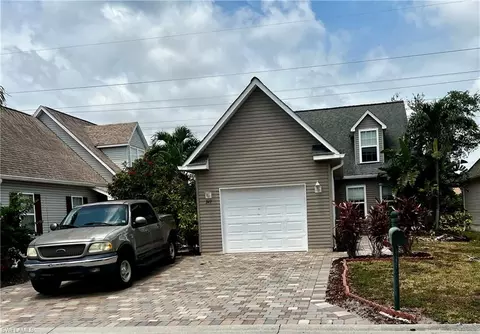 243 Leawood Cir, Naples, FL 34104