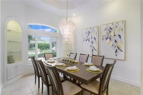 228 Monterey Dr, Naples, FL 34119 photo 17