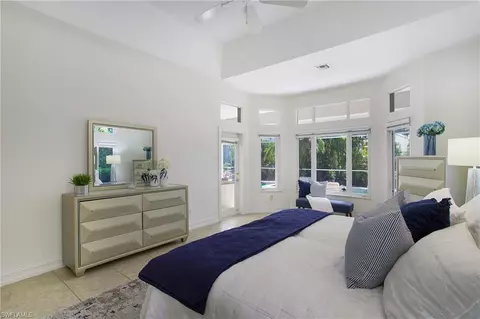 228 Monterey Dr, Naples, FL 34119 photo 26