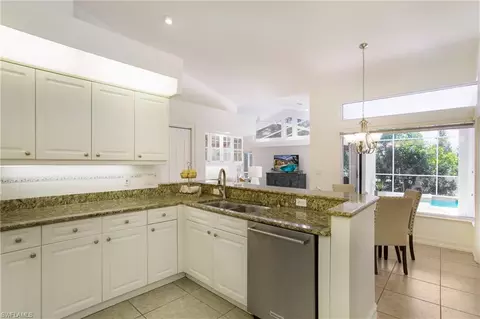 228 Monterey Dr, Naples, FL 34119 photo 20