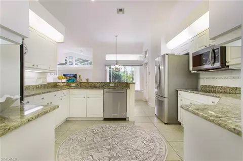 228 Monterey Dr, Naples, FL 34119 photo 19