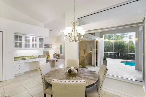 228 Monterey Dr, Naples, FL 34119 photo 8