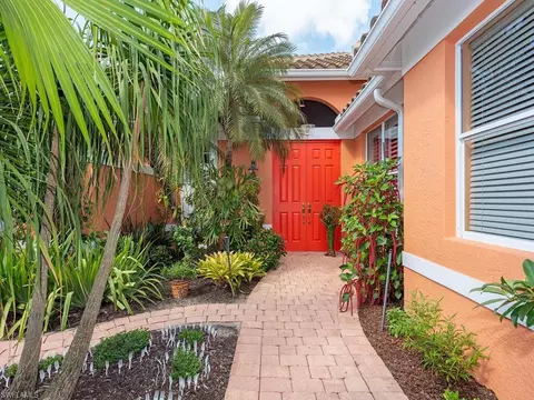 25094 Pinewater Cove Ln, Bonita Springs, FL 34134