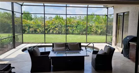 1430 Serrano Cir, Naples, FL 34105 photo 21