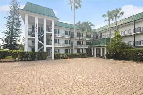 3030 Binnacle Dr #204, Naples, FL 34103