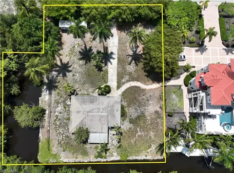 27584 Imperial River Rd, Bonita Springs, FL 34134