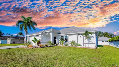 2101 SW 20th Ave, Cape Coral, FL 33991