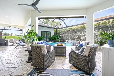 5282 Kensington High St, Naples, FL 34105