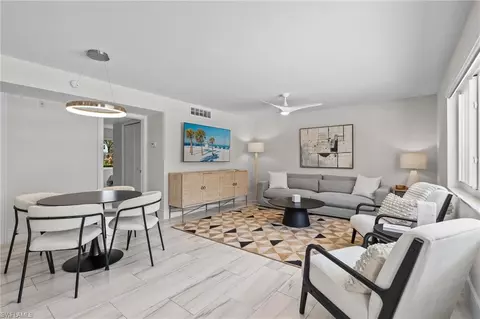 544 Broad Ave S, Naples, FL 34102