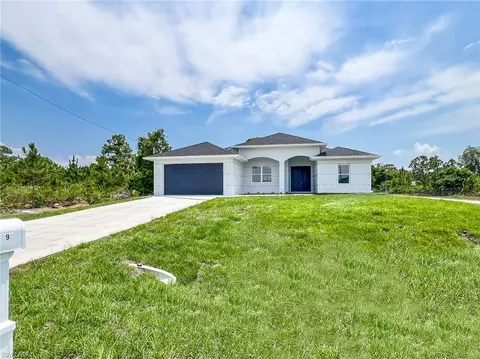 2919 11th St W, Lehigh Acres, FL 33971